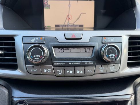 Used 2016 Honda Odyssey Touring image 18