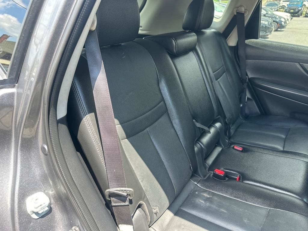 Used 2016 Nissan Rogue SL AWD/4WD image 33