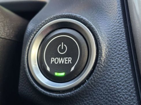 Used 2022 Chevrolet Bolt EUV Premier w/ Launch Edition image 13