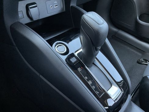 New 2025 Nissan Versa SV w/ Trunk Package image 31