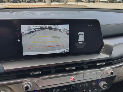 Certified 2025 Kia Telluride S image 15