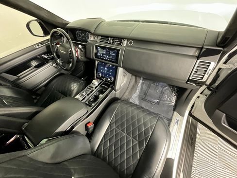 Used 2020 Land Rover Range Rover SV Autobiography Dynamic image 18