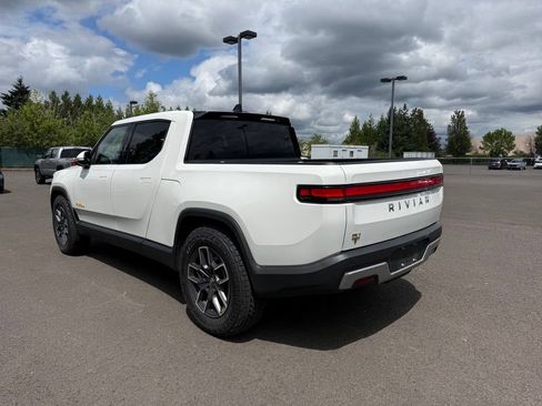 Used 2022 Rivian R1T Adventure AWD/4WD image 5