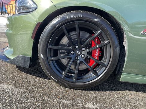 Used 2022 Dodge Charger Scat Pack w/ Dynamics Package image 9