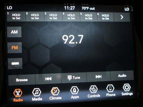 Used 2019 Jeep Cherokee Limited AWD/4WD image 24
