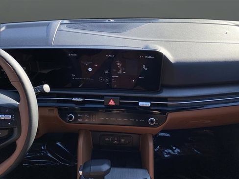 New 2026 Kia Sportage X-Line w/ X-Line Technology Package image 9