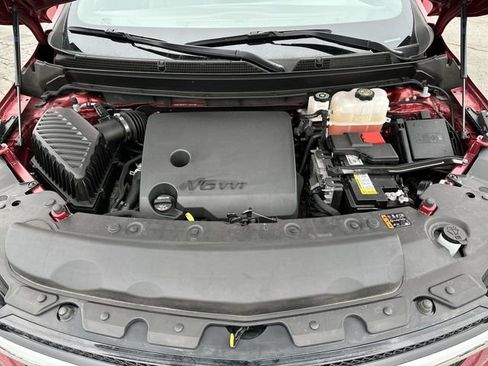 Used 2023 Buick Enclave Essence w/ Sport Touring Edition image 31