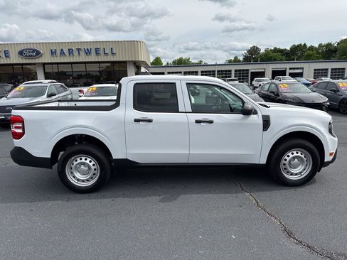 New 2026 Ford Maverick XL FWD image 22