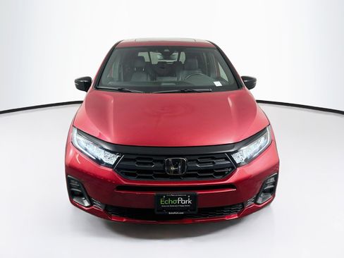 Used 2025 Honda Odyssey Sport-L image 2