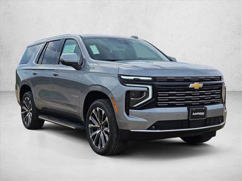 New 2026 Chevrolet Tahoe High Country w/ Sun And Tow Package AWD/4WD image 7