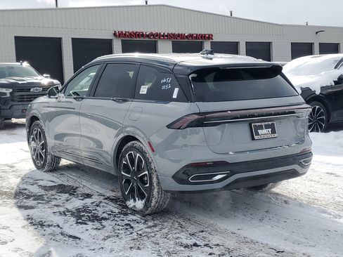 New 2026 Lincoln Nautilus Reserve image 3