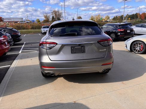 Used 2022 Maserati Levante GT image 8