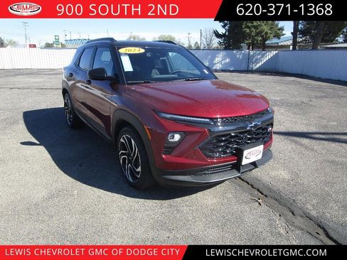 Certified 2024 Chevrolet TrailBlazer RS w/ Convenience Package image 1