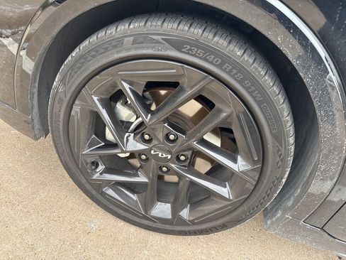 Used 2025 Kia K4 GT-Line Turbo image 5