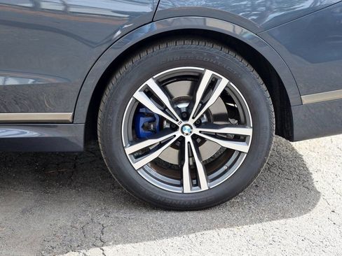 Used 2022 BMW X7 M50i w/ Cold Weather Package image 13