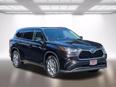 Certified 2021 Toyota Highlander Limited