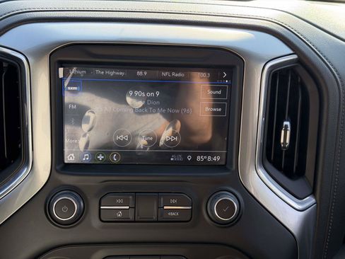 Certified 2022 Chevrolet Silverado 3500 LT w/ Convenience Package AWD/4WD image 19