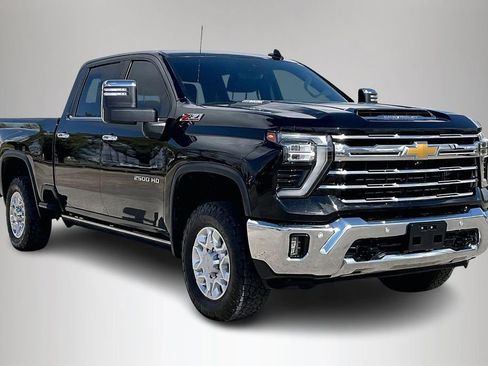 Used 2024 Chevrolet Silverado 2500 LTZ w/ LTZ Premium Package AWD/4WD image 1