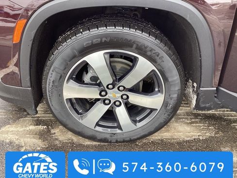 Used 2023 Chevrolet Traverse LT w/ LT Premium Package image 35