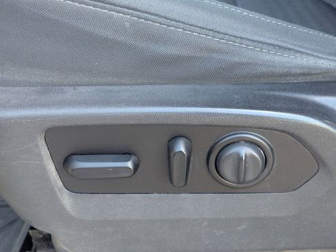 Used 2021 Chevrolet Silverado 2500 LT w/ Fleet Comfort Package image 26