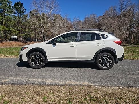 Used 2020 Subaru Crosstrek 2.0i image 8