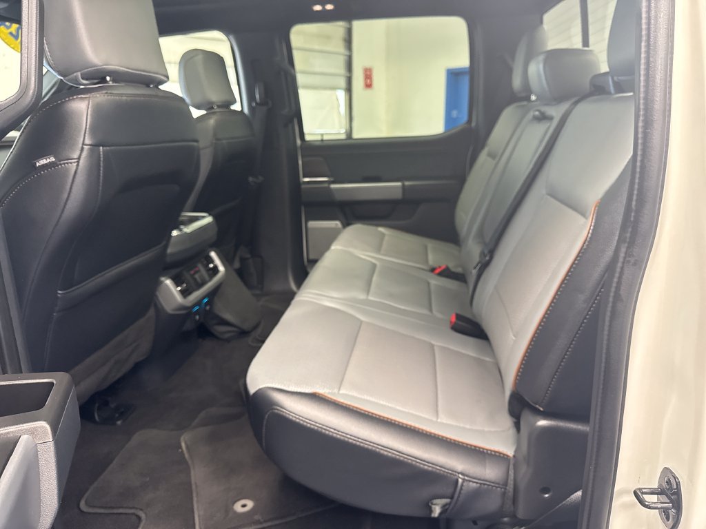 Used 2024 Ford F150 Lightning Lariat AWD/4WD image 30