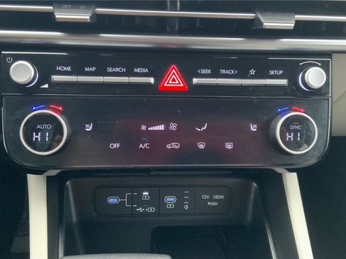 Used 2025 Hyundai Tucson SEL image 33