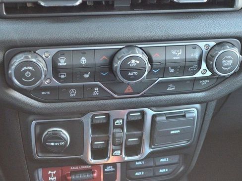 New 2026 Jeep Gladiator Willys image 27