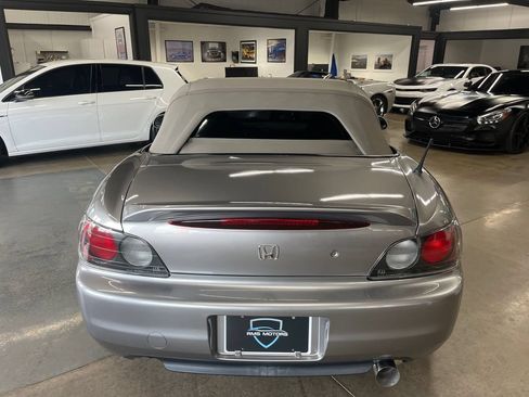 Used 2001 Honda S2000 image 13