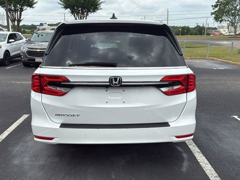 Used 2022 Honda Odyssey EX-L image 6