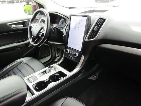 Used 2024 Ford Edge SEL w/ Convenience Package AWD/4WD image 19
