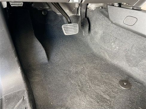 New 2026 GMC Canyon Denali image 14