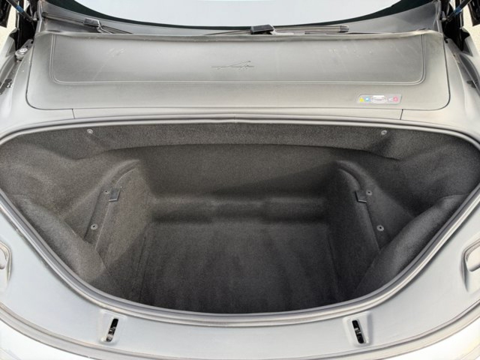 Used 2025 Lucid Air Pure RWD image 9