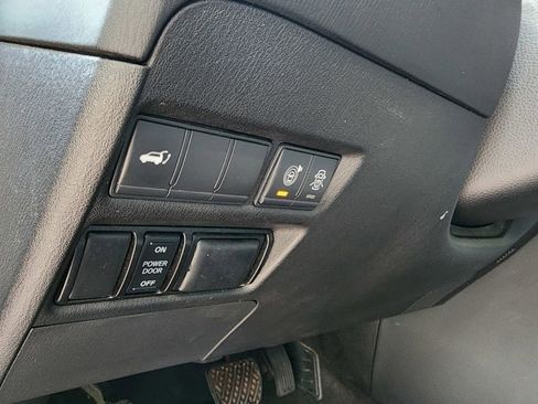 Used 2020 Nissan Armada SL w/ Premium Package image 19