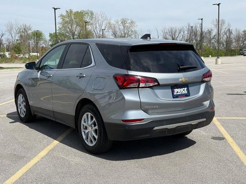 Used 2024 Chevrolet Equinox LT image 3