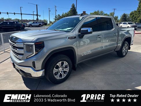 Used 2023 GMC Sierra 1500 SLE AWD/4WD image 1