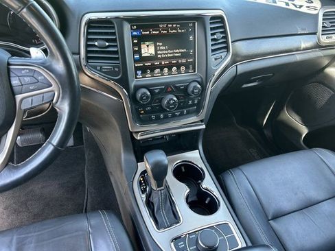 Used 2016 Jeep Grand Cherokee Limited image 33