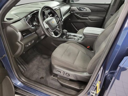 Used 2023 Chevrolet Traverse LT w/ LPO, Floor Liner Package image 9