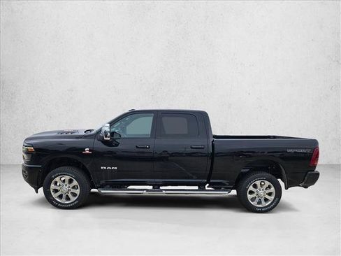 New 2026 RAM 2500 Laramie w/ Sport Appearance Package AWD/4WD image 8