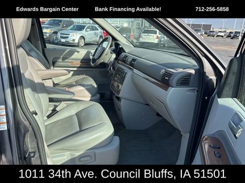 Used 2005 Ford Freestar Limited image 9