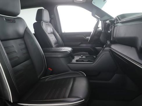 Used 2024 GMC Sierra 2500 AT4X w/ Snow Plow Prep/Camper Package image 33