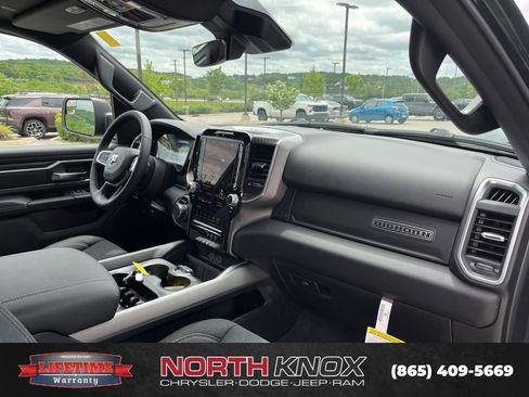 New 2026 RAM 1500 Big Horn AWD/4WD image 28