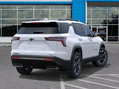 New 2027 Chevrolet Equinox RS w/ Safety and Technology Package FWD image 4