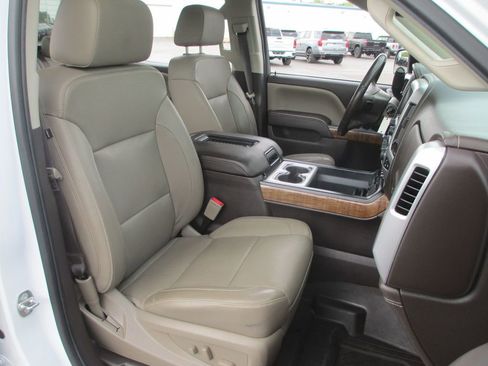 Used 2018 GMC Sierra 1500 SLT AWD/4WD image 25