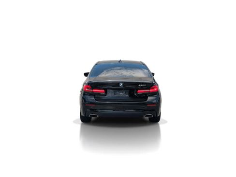 Used 2022 BMW 530i w/ M Sport Package RWD image 7