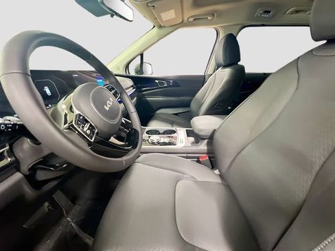 New 2026 Kia Carnival SX Prestige FWD image 22