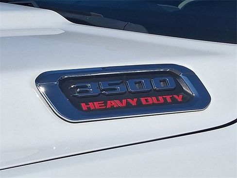 Used 2023 RAM 3500 Tradesman w/ Chrome Appearance Group image 31