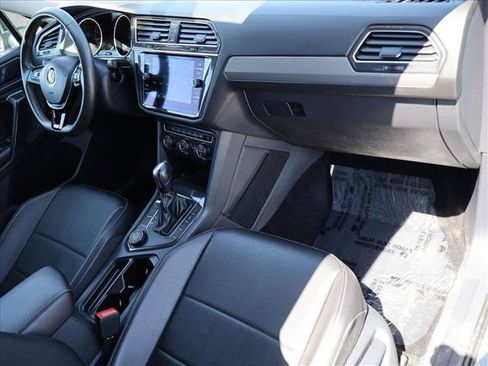 Used 2021 Volkswagen Tiguan SE R-Line AWD/4WD image 22