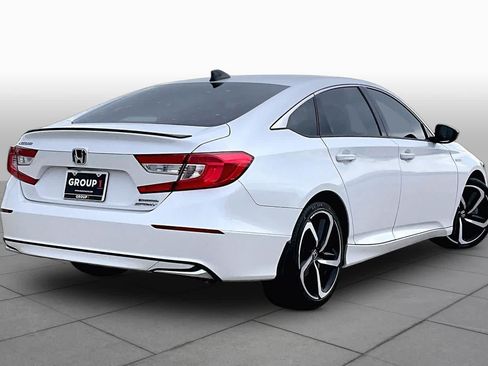 Used 2022 Honda Accord Sport image 11