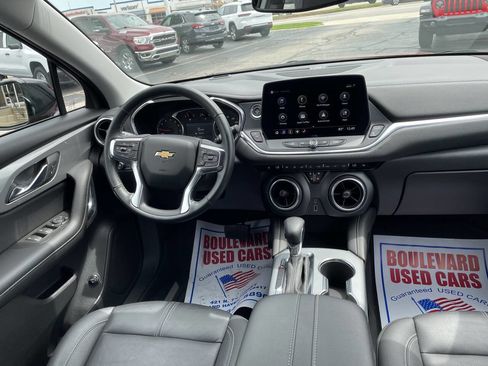 Used 2023 Chevrolet Blazer LT w/ Midnight/Sport Edition image 2
